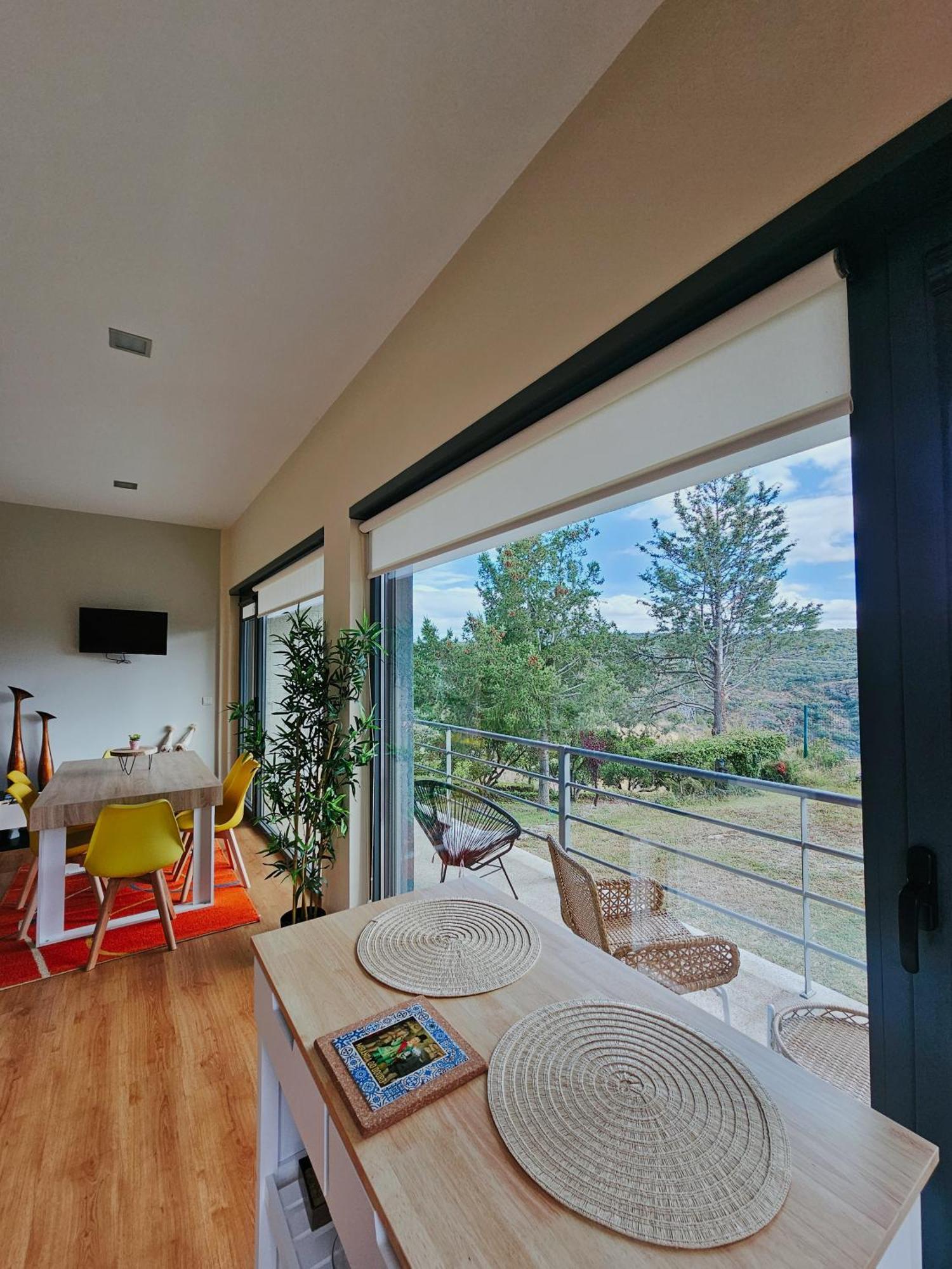 Juncao - Apartamentos Completos Miranda do Douro Ngoại thất bức ảnh